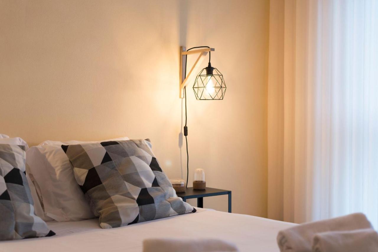 Lovelystay - Serralves Apartment With Free Parking Porto Kültér fotó