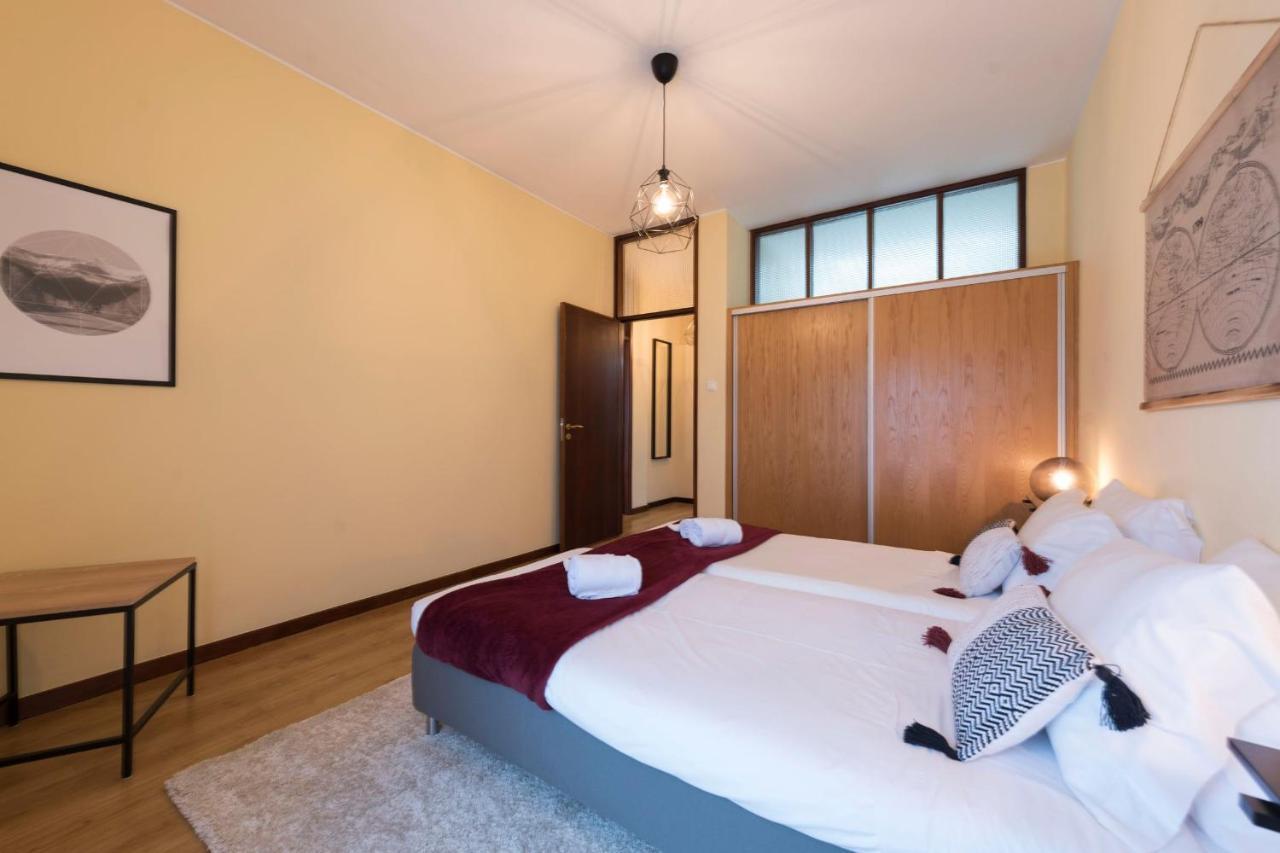 Lovelystay - Serralves Apartment With Free Parking Porto Kültér fotó