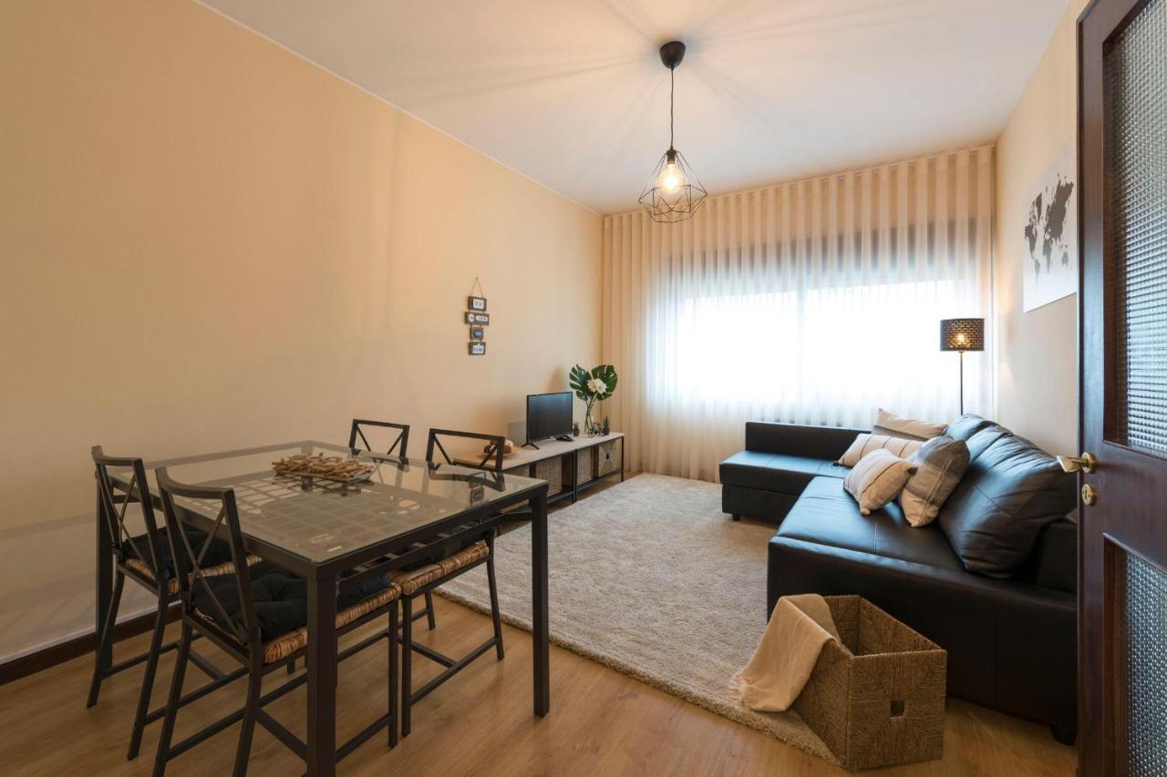 Lovelystay - Serralves Apartment With Free Parking Porto Kültér fotó