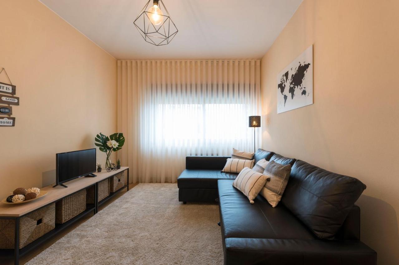 Lovelystay - Serralves Apartment With Free Parking Porto Kültér fotó